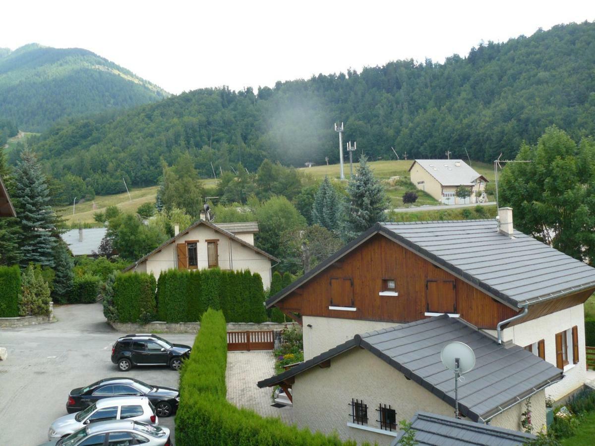 Les Serintes Saint-Leger-les-Melezes Extérieur photo